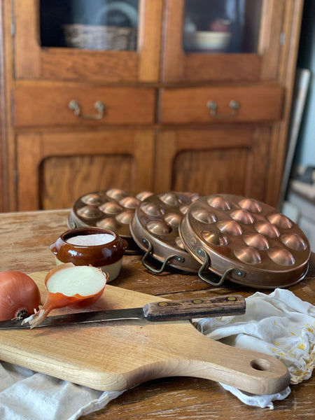 Small Brown vintage Crockery pot